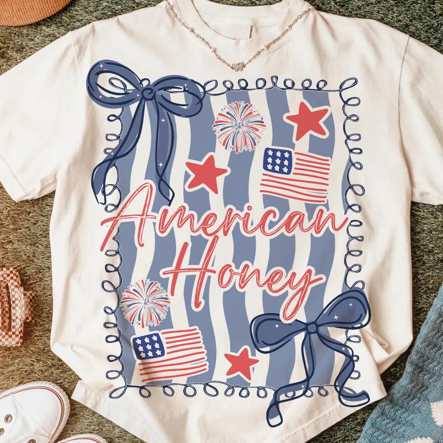 AMERICAN HONEY - TEE OR CREW